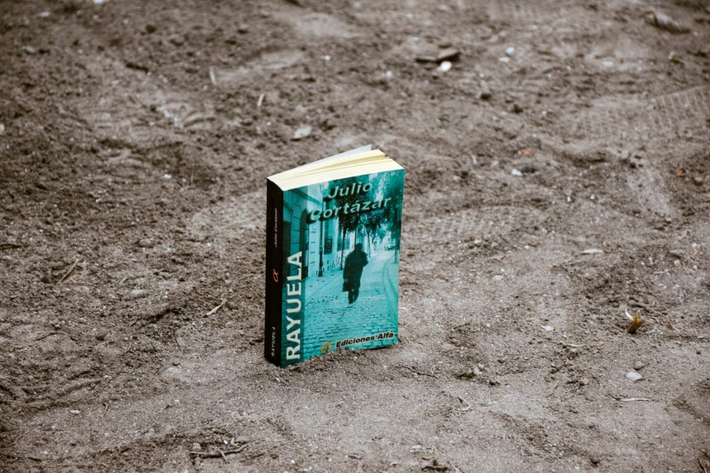 ¿Última? acción en Placita Cortazar.